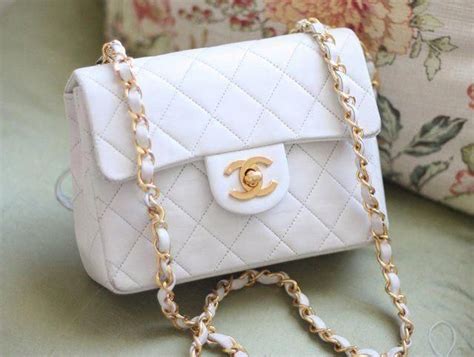 chanel bianca piccola|Chanel borse italia.